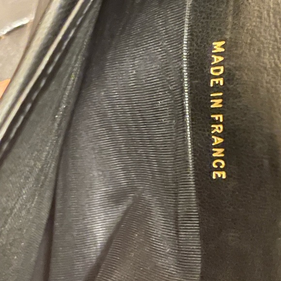 Vintage Chanel CC Logo Bifold  patent wallet (WOC)  24K GHW - Picture 15 of 17